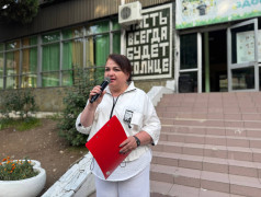 Смена кончилась&nbsp;&mdash;&nbsp;а эмоции остались: в "Экспресс" раздали грамоты (и конфеты!)