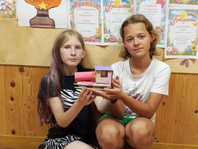 Выставка поделок &laquo;Маленькие строители большой дороги&raquo;