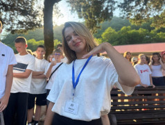 Так выглядит счастье в промышленных масштабах: линейка третьей смены в ДОЛ &bdquo;Экспресс&ldquo;!
