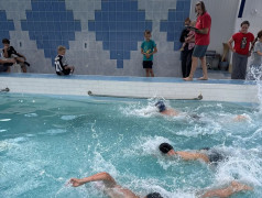 В Юном железнодорожнике спортивный заплыв в честь ВМФ!