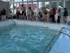 В Юном железнодорожнике спортивный заплыв в честь ВМФ!