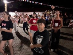 Танцующий человек: тут не до сна, тут до утра танцуют!
