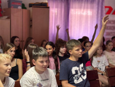 Гость, после которого даже смайлики стали подозрительными!