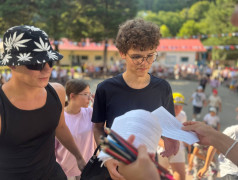 От травинки до кирпичика: в ДОЛ &bdquo;Экспресс&ldquo; прошла вертушка &bdquo;Знакомство с лагерем&ldquo;&nbsp;&mdash;&nbsp;теперь мы знаем лагерь лучше, чем свою квартиру!