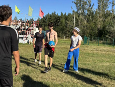 Комический футбол.