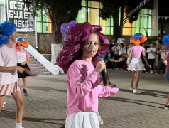 Когда клипы сошли с экрана: в лагере ДОЛ &bdquo;Экспресс&ldquo; теперь знают, как танцует Майкл Джексон &mdash; и даже повторяют!