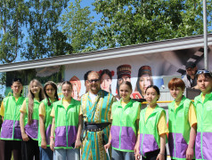Празднуем всей Россией!