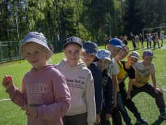 Дети всего нашего лагеря поучаствовали в турнире «Невероятные рекорды Маяка»