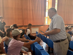 Лекция о правилах безопасного поведения на железной дороге в &laquo;Синезёрках&raquo;