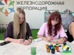 Традиции в красках: мастер-класс по городецкой росписи в ДОЛ &laquo;Зеленый огонек&raquo;