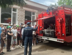 Сегодня в лагере &mdash; гости из пожарной части! 
