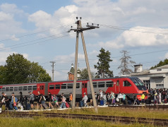 "Юный железнодорожник" встречает 2 смену.