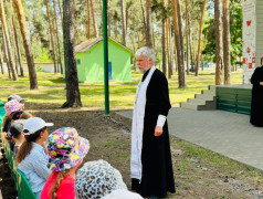 День духовности в ДОЛ &laquo;Ракета&raquo;: служба с отцом Дмитрием