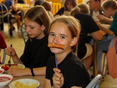 Спасибо нашим поварам за то, что вкусно варят нам! 