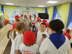 Отрядное дело в 7-м отряде: &laquo;Моя запятая: принять нельзя отказаться&raquo;