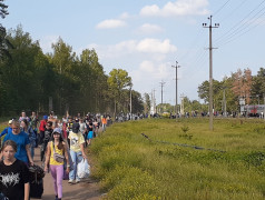 "Юный железнодорожник" встречает 2 смену.