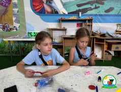 Звёзды своими руками: кружок рукоделия в ДОЛ &laquo;Зелёный огонёк&raquo;