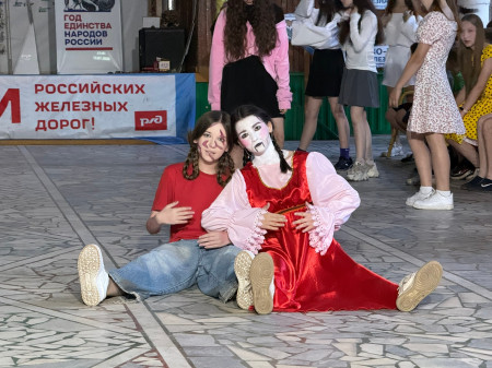 От леса до железных дорог: как отряды оживили историю на конкурсе „Ночь музеев“