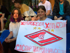 Громче! Выше! Ярче! Наш вечер чирлидинга.