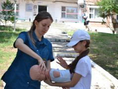 Обучение навыкам первой помощи провел специалист МЧС.