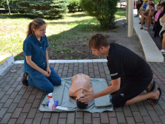 Обучение навыкам первой помощи провел специалист МЧС.