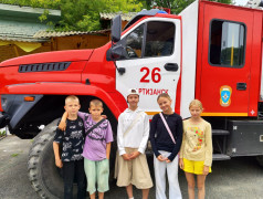 Профориентационная экскурсия от пожарно-спасательного отряда МЧС в ДОЛ «Наречное»