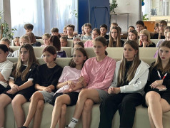 Интеллектуальное шоу «Колесо истории»