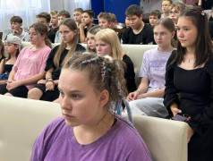 Интеллектуальное шоу «Колесо истории»