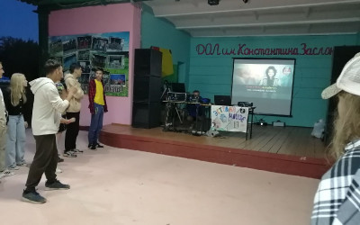 Мы поем сегодня песни!