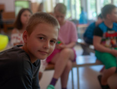 Игры, вода и лес: как ребята в лагере «Маяк» открывают мир
