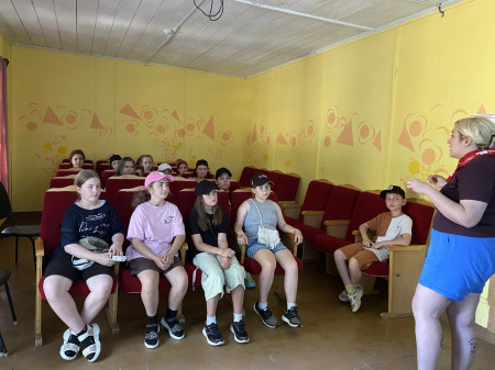 «История Белой вороны» в лагере Гагарина: разговор по душам о дружбе и принятии!