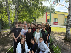 22 июня в ДОЛ им. Лизы Чайкиной почтили память героев Великой Отечественной войны: уроки мужества, смотр строя и битва хоров