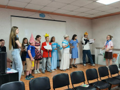 Торжественная церемония &laquo;Мистер и мисс лагеря&raquo; в &laquo;Надежде&raquo;