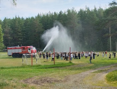 Спасатели рядом: пожарные из Барнаула провели учения в ДОЛ "им.Ю.А. Гагарина"