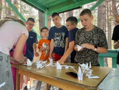 Детские мечты о мире: в лагере им. Гагарина прошла акция &ldquo;Пусть всегда будет солнце&rdquo;