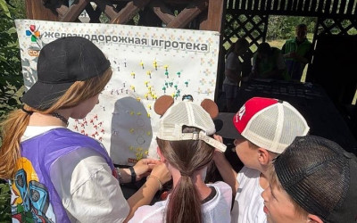 &laquo;Железные рельсы, верные помощники&raquo;