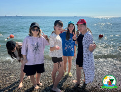 Солнце, море и творчество: оздоровительный отдых на пляже в ДОЛ &laquo;Зелёный огонёк&raquo;