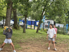  В нашем лагере не забываем про спорт &mdash; на площадках кипят настоящие страсти! 