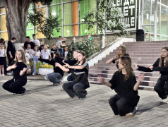 "Красная дорожка" в ДОЛ "Экспрессе": Открытие смены – это шоу! 