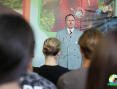 Открытый диалог о важном: встреча с защитником Родины в ДОЛ &laquo;Зеленый огонек&raquo;
