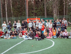 Феерия цвета и командного духа - игра «КРАСКИ»