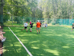 Футбол и волейбол: 3 и 4 отряды в спортивной борьбе!