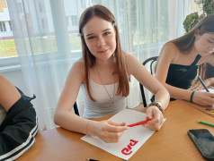 Выставка: "Рисунок. Работа родителей &ndash; гордость моя!"