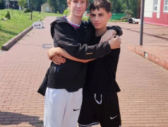 День объятий в ЮЖ