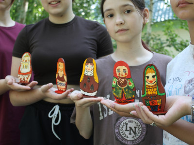 Единство в многообразии: история народов России в образе Матрёшки ДОЛ им. Зои Космодемьянской