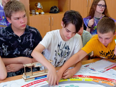 Платформа №7 Наследники железнодорожной славы в лагере "Сосновый бор"