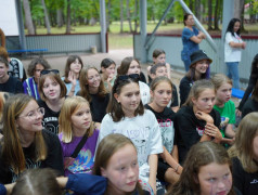 КВН: супердетки против супервожатых