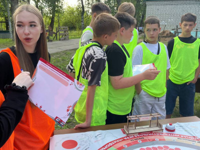 Платформа №7 в лицах в ДОЛ им. Зои Космодемьянской