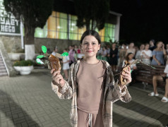 "Красная дорожка" в ДОЛ "Экспресс": Вожатые и дети - одна большая звезда! 