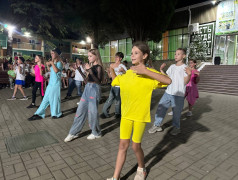 В ДОЛ «Экспресс» зажглась танцевальная феерия!